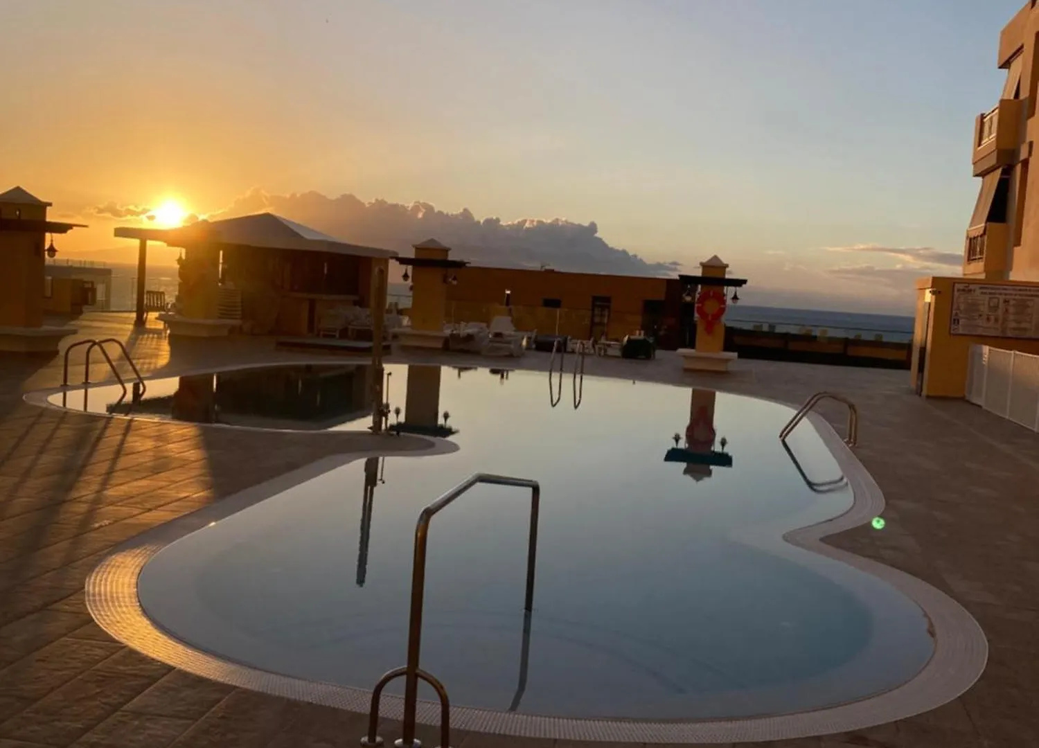 Sunset In Arena Beach Puerto de Santiago  Apartment
